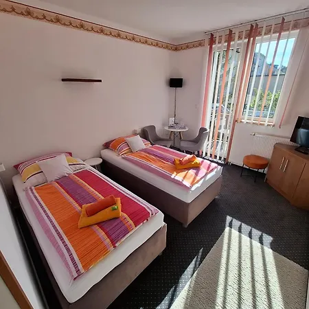 Pensjonat Three Františkovy Lázně