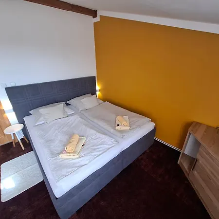 Guest house Three