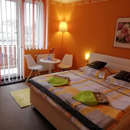 Three Guest house 3*