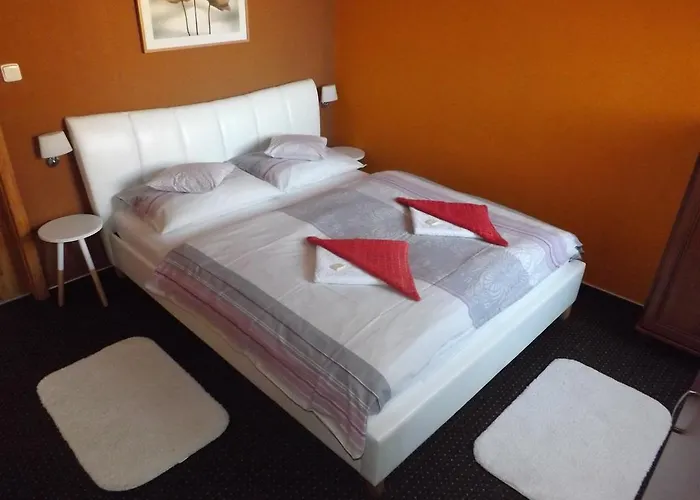 Gasthof Three Františkovy Lázně